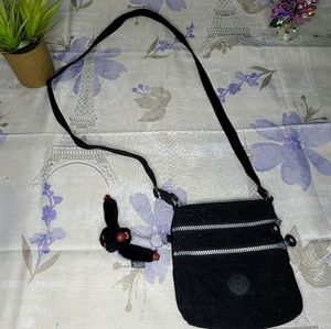 Kipling Crossbody